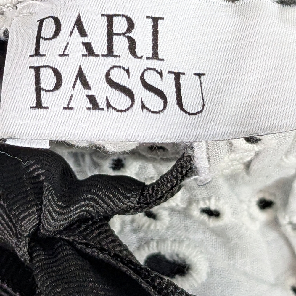 Pari Passu NWOT White Eyelet Over Black Maxi Elastic Waist Skirt Size 20 - Picture 10 of 11